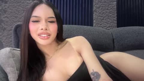 Tine Castillo online show from October 2025 09:26:02 PM