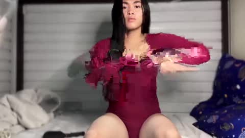 Snapshot of hugecockhiraya chatting on February 2026 05:20:01 PM Hugecockhiraya online show from February 2026 05:20:01 PM