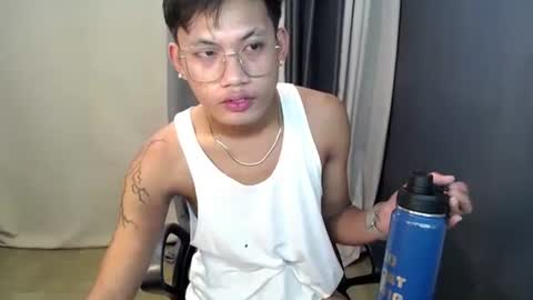 hugecockjames09 online show from September 2025 03:28:02 AM