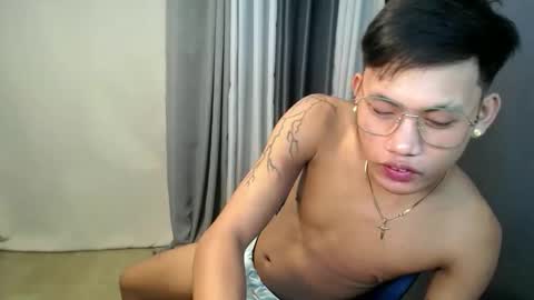 hugecockjames09 online show from September 2025 05:51:01 AM