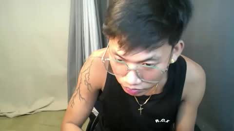 hugecockjames09 online show from September 2025 11:03:01 AM