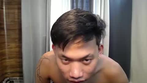 hugecockjames09 online show from October 2025 06:25:01 AM