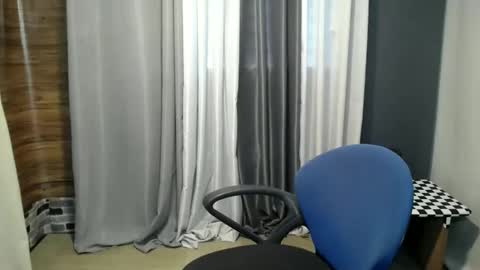 hugecockjames09 online show from October 2025 08:27:02 AM