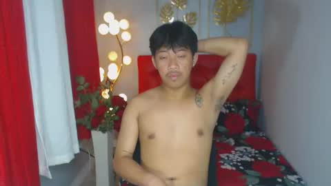 hugecockmiro online show from January 2025 03:08:02 PM