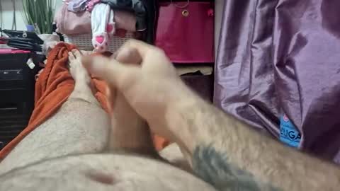 hugedick2469 online show from January 2025 03:06:02 AM