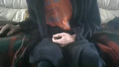 hugenob4u online show from February 2026 12:32:02 PM