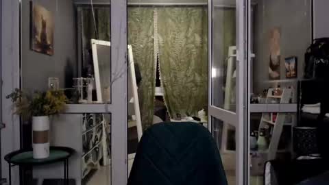 Snapshot of hugetittiesgerda chatting on February 2025 07:30:01 PM Gerda online show from February 2025 07:30:01 PM