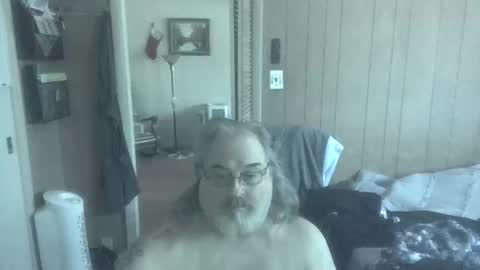 Snapshot of huggybear566 chatting on April 2026 02:15:02 PM lonely huggy bear online show from April 2026 02:15:02 PM