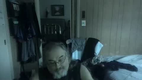 lonely huggy bear online show from July 2026 02:01:01 PM