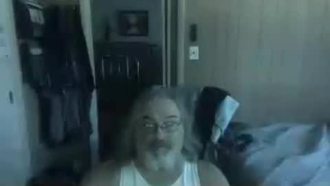 lonely huggy bear online show from July 2026 04:13:01 PM