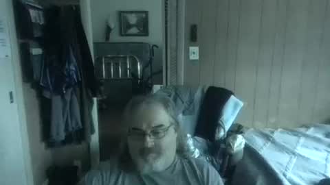 lonely huggy bear online show from July 2026 05:37:01 PM