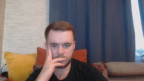 Hugo online show from December 2024 12:19:01 PM