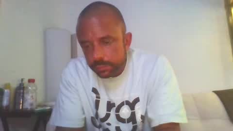 Humpey12 online show from September 2025 07:19:01 AM