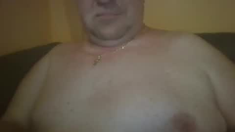 Snapshot of hungarianfatcockdady chatting on May 2026 07:41:01 PM vastagfasz magyar apuci online show from May 2026 07:41:01 PM