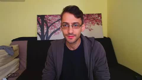 Snapshot of hungeddy chatting on October 2025 01:18:01 PM Eddy online show from October 2025 01:18:01 PM