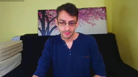 Snapshot of hungeddy chatting on October 2025 08:53:02 PM Eddy online show from October 2025 08:53:02 PM