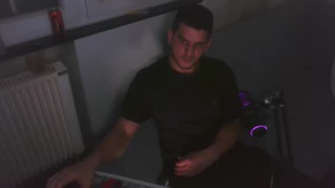 LittleDevilXo1999 online show from December 2025 02:57:02 PM