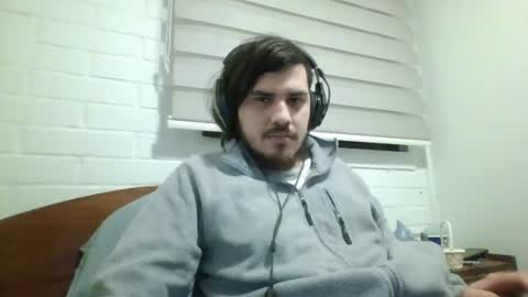 Snapshot of hungweeb chatting on June 2026 01:19:02 AM Rod online show from June 2026 01:19:02 AM