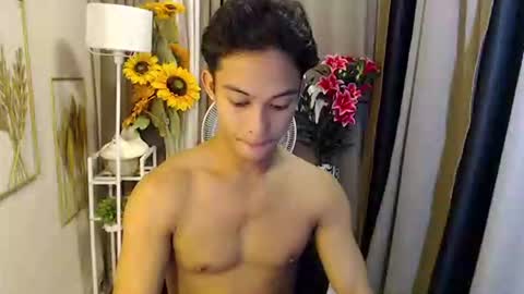 Snapshot of hunk_edward chatting on May 2026 06:42:01 AM hunk_edward online show from May 2026 06:42:01 AM