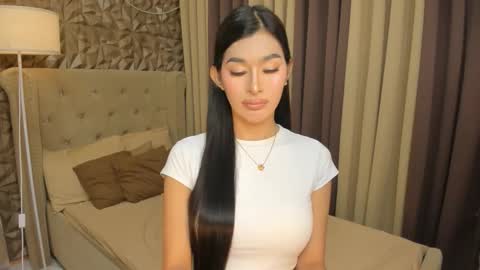 Snapshot of hunkhomerontop chatting on November 2025 09:09:01 AM hunkhomerontop online show from November 2025 09:09:01 AM