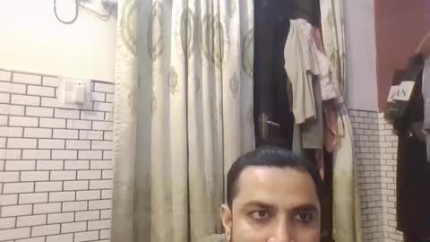 hunkster102 online show from March 2026 01:38:02 PM