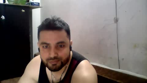 Snapshot of hunkster102 chatting on June 2026 04:15:02 AM hunkster102 online show from June 2026 04:15:02 AM