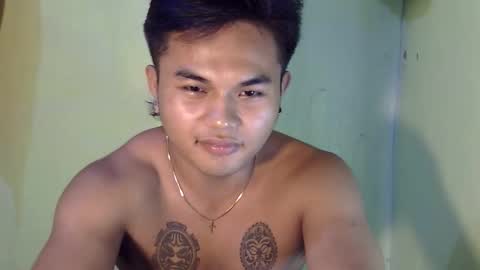 hunkyzeus online show from October 2025 04:28:01 PM