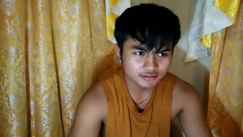 hunkyzeus online show from December 2025 07:57:02 AM