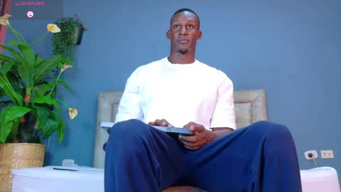 Hunter  online show from April 2026 07:21:02 PM