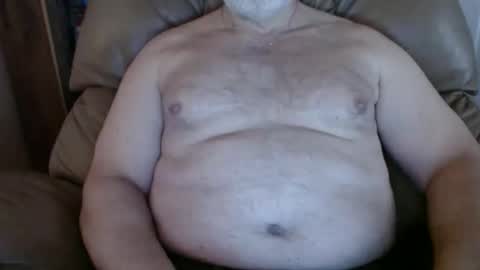 huntermark1 online show from February 2026 07:45:02 PM