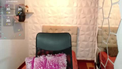 Snapshot of hurremcan_ chatting on January 2025 05:04:01 PM Hurrem online show from January 2025 05:04:01 PM