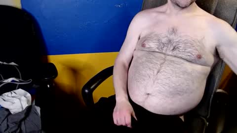 Snapshot of huskyguy chatting on March 2025 04:52:02 AM Huskyguy online show from March 2025 04:52:02 AM