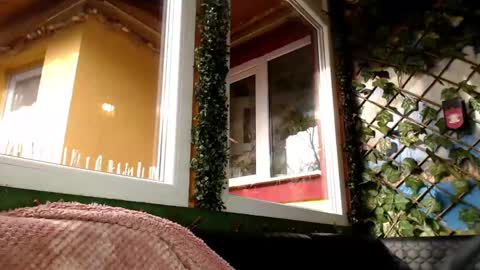 Kayla online show from January 2025 08:30:01 AM