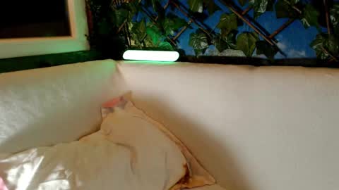 Kayla online show from February 2025 02:15:01 AM