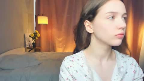 Snapshot of hwadwellingham chatting on June 2026 07:07:03 AM Lily online show from June 2026 07:07:03 AM