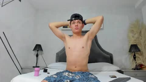 Snapshot of hydan_ chatting on June 2026 10:10:02 PM hydan_ online show from June 2026 10:10:02 PM