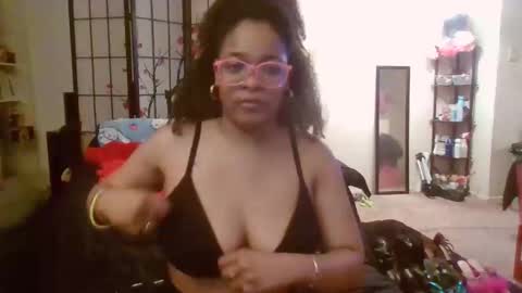  HysteriaHeels  online show from April 2026 02:36:01 AM