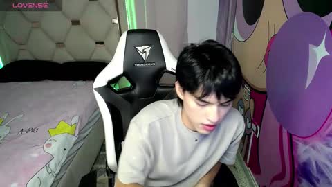 Snapshot of hyun_jin_ chatting on October 2025 08:53:02 PM hyun jin online show from October 2025 08:53:02 PM