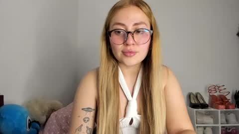 Hyun Joo online show from April 2026 06:34:01 PM