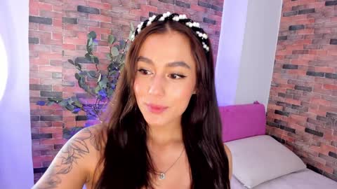 Lucy online show from December 2024 04:31:02 AM