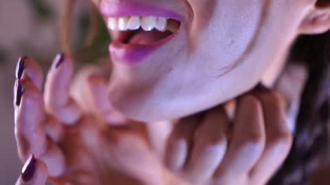 Lucy online show from January 2025 04:18:02 AM