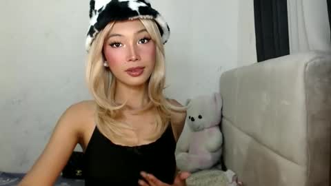 Snapshot of i_can_do_both chatting on September 2025 07:09:02 AM jek online show from September 2025 07:09:02 AM