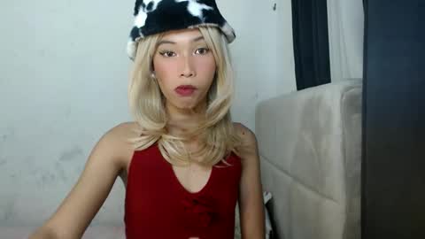 Snapshot of i_can_do_both chatting on September 2025 08:39:01 AM jek online show from September 2025 08:39:01 AM