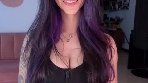 Lana Banana online show from March 2026 01:17:01 PM