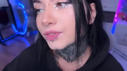 Snapshot of i_died_again chatting on September 2025 09:03:01 AM Asya online show from September 2025 09:03:01 AM