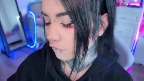 Snapshot of i_died_again chatting on October 2025 08:23:02 AM Asya online show from October 2025 08:23:02 AM