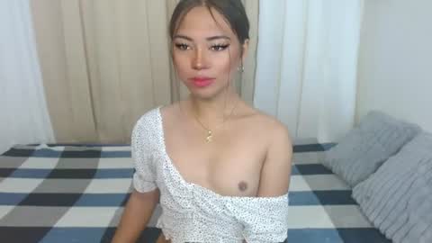 Snapshot of i_dont_bite69 chatting on June 2026 02:24:02 AM 25tks and HIT ME UP OR GET ONE OF MY SOCIALS online show from June 2026 02:24:02 AM
