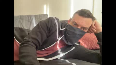 i o ro online show from December 2024 07:10:01 PM