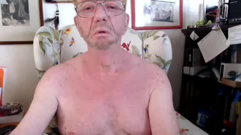 ImYourBitch online show from September 2025 08:00:02 PM