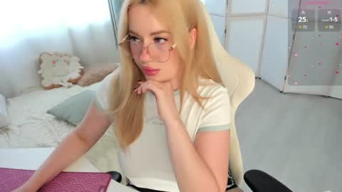 HiI am  EvaPVT is open  online show from July 2026 12:40:01 PM